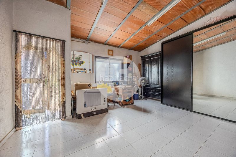 Foto 72414d4c-c624-442f-b61a-6c1e06666027. Casa exclusiva finca con gran parcela y posibilidad de segunda vivienda independiente en Granollers