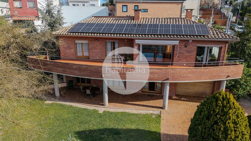 Foto 9b4a322c-b2d6-413c-944a-50c1a157fb8d. Casa exclusiva finca con gran parcela y posibilidad de segunda vivienda independiente en Granollers