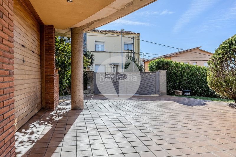 Foto a5f66f9b-c5f0-4d02-ad20-b434309fe050. Casa exclusiva finca con gran parcela y posibilidad de segunda vivienda independiente en Granollers