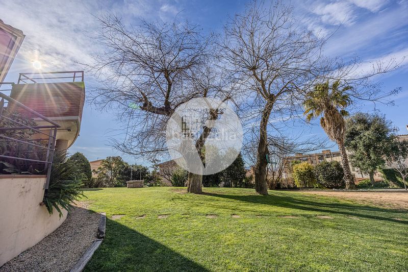 Foto b6de92f8-ffad-4a1d-af65-db4a1bc7742d. Casa exclusiva finca con gran parcela y posibilidad de segunda vivienda independiente en Granollers