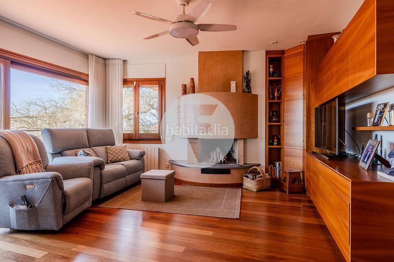 Foto d8500045-64d0-4f8b-82ad-9542a02a01d5. Casa exclusiva finca con gran parcela y posibilidad de segunda vivienda independiente en Granollers