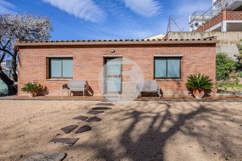 Foto f4275493-71b8-4201-a0c9-b342609cc8fb. Casa exclusiva finca con gran parcela y posibilidad de segunda vivienda independiente en Granollers