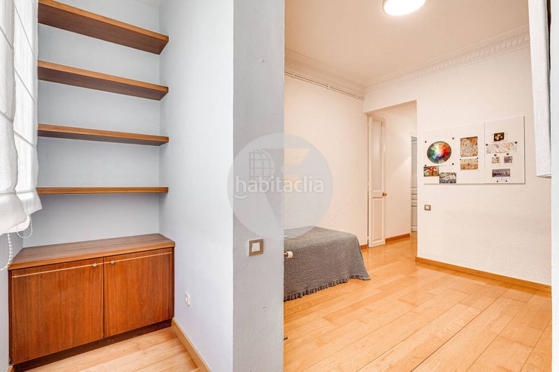 Foto 1aa5463f-f063-45af-80c4-5a07358b0eb6. Pis amb calefacció a Dreta de l´Eixample Barcelona