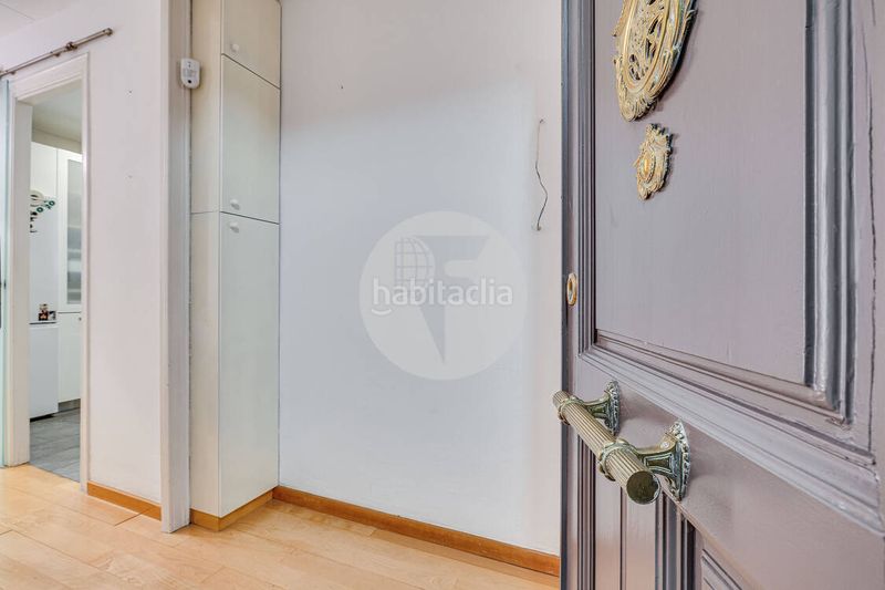 Foto 2ef188b5-e9b6-45dc-a5c7-11c8c270478a. Pis amb calefacció a Dreta de l´Eixample Barcelona