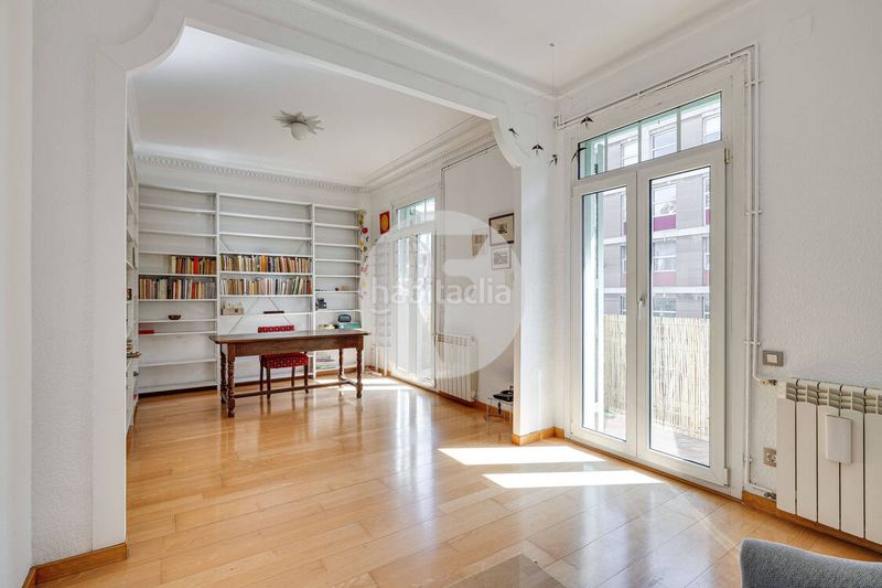 Foto 56ebca3c-878a-4c8e-8362-eee1fc39e293. Pis amb calefacció a Dreta de l´Eixample Barcelona