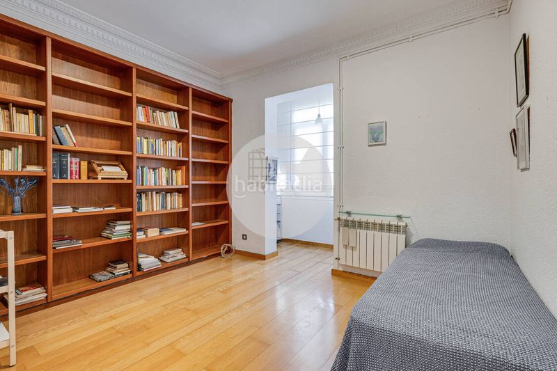 Foto 9eeb9855-4051-4e95-bb8b-3e6e75c05241. Pis amb calefacció a Dreta de l´Eixample Barcelona