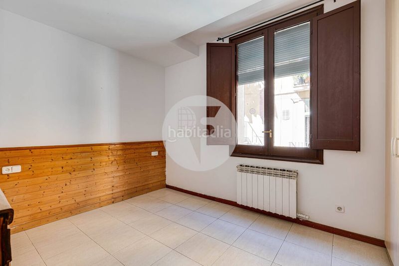 Foto 02794b99-62e0-463d-8a9b-e33d1504ff8a. Piso  en venta en calle aurora, en Raval Barcelona