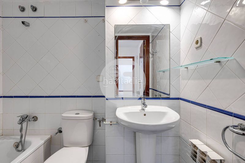 Foto d695a16d-dce0-45ff-88b4-2a89cb6633db. Piso  en venta en calle aurora, en Raval Barcelona