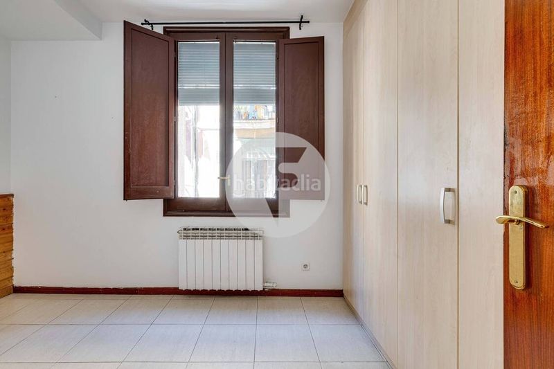 Foto ed0d160b-e218-44dd-bbb1-5393b74b35df. Piso  en venta en calle aurora, en Raval Barcelona