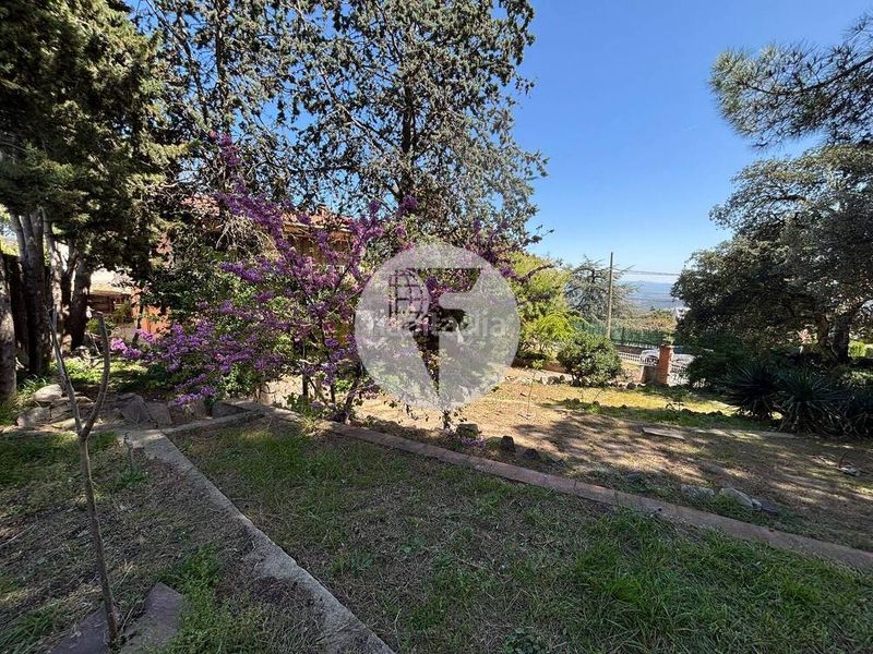 Foto 64a42d8c-a8b8-4a1d-869c-2ae90fa0efa0. Casa amb calefacció aparcament piscina a Bigues i Riells del Fai