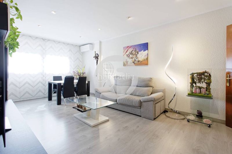 Foto a37d14c7-9259-4a80-b726-d7f8ae61a648. Pis amb calefacció aparcament a Sants Barcelona