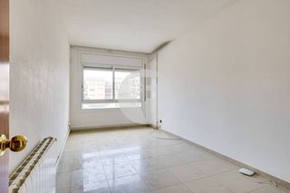 Etagenwohnung in Poblenou. Te presentamos este fantástico piso en la rambla de poblenou san