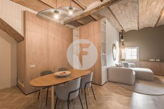 Pis a Dreta de l�Eixample. Piso con encanto en finca catalogada en la diagonal, reformado,