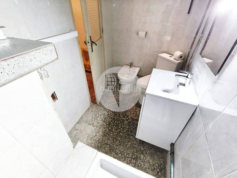 Foto 0cbf2d6b-c5fd-4252-a17c-15360c1a1f06. Casa amb calefacció aparcament a Ca n'Anglada Terrassa