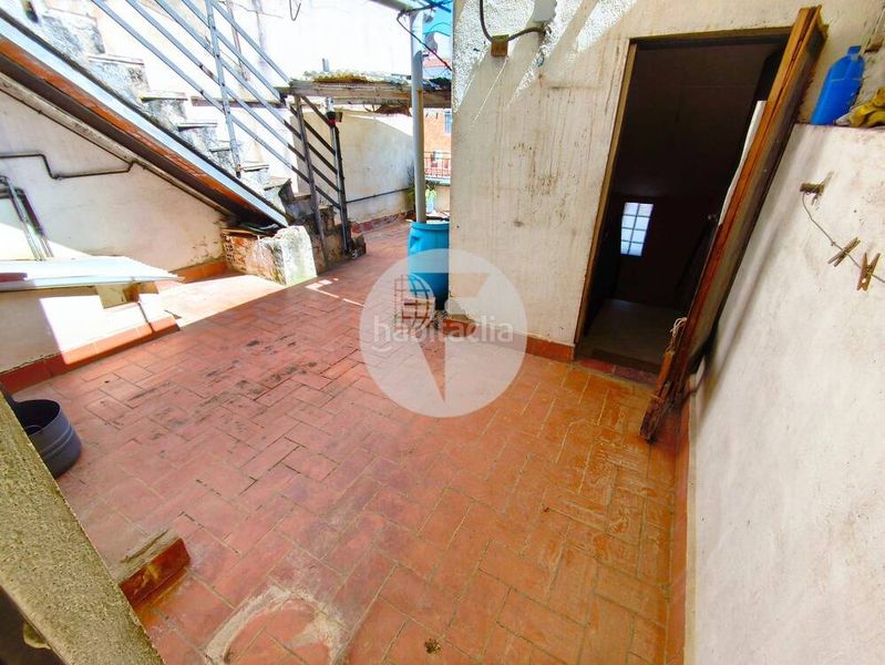 Foto 1f301337-31ee-4cb3-b25a-399373668ce6. Casa amb calefacció aparcament a Ca n'Anglada Terrassa