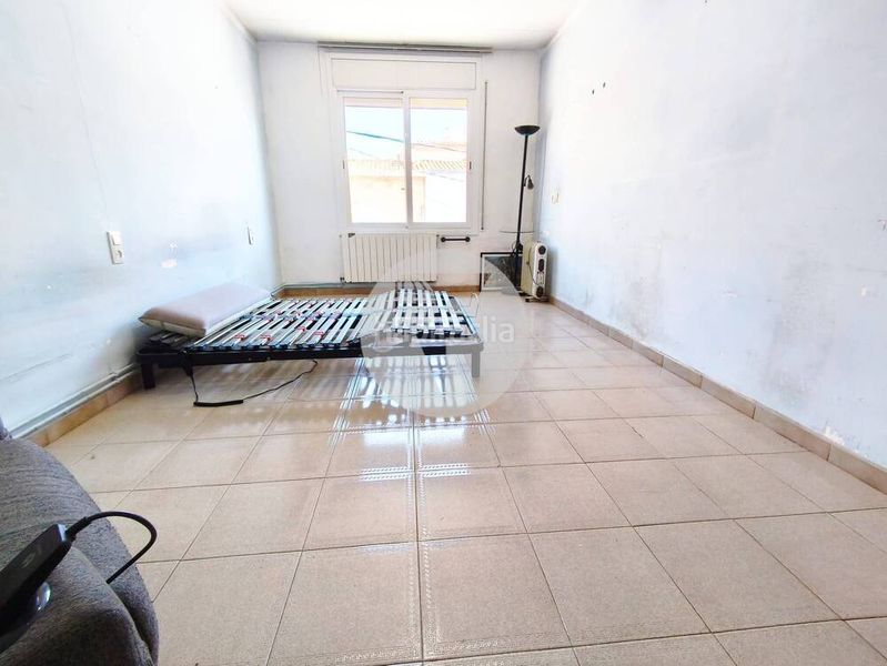 Foto 34b8b4c6-cdd8-48d7-b9fa-2ec6e909a0b5. Casa amb calefacció aparcament a Ca n'Anglada Terrassa