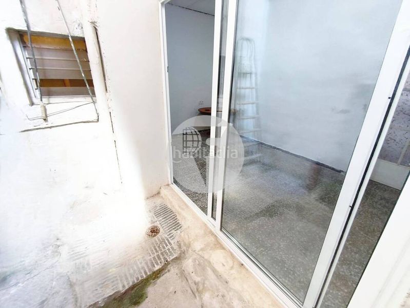 Foto aeb33e24-bbf2-4765-b685-830362306715. Casa amb calefacció aparcament a Ca n'Anglada Terrassa