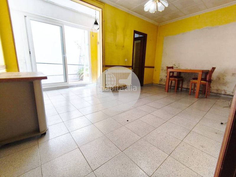 Foto b541b059-e875-45af-8ca9-6d048d04bb22. Casa amb calefacció aparcament a Ca n'Anglada Terrassa