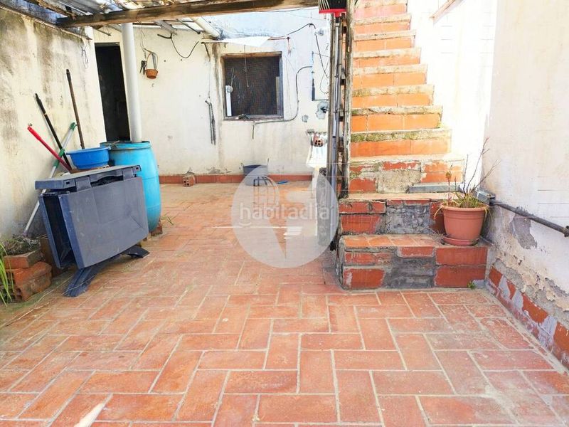 Foto b626ac4c-aec1-47d8-a862-c7efb7f31130. Casa amb calefacció aparcament a Ca n'Anglada Terrassa