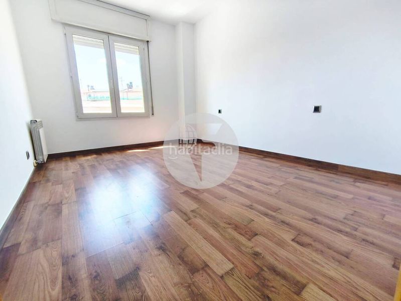 Foto b0cc355d-2d51-4670-be37-e0984a2aeef4. Pis amb calefacció aparcament a La Balconada-Cal Gravat Manresa