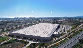Location Bâtiment à usage industriel à Nou Eixample Nord. Nave logística en alquiler situada en el poligono industrial de