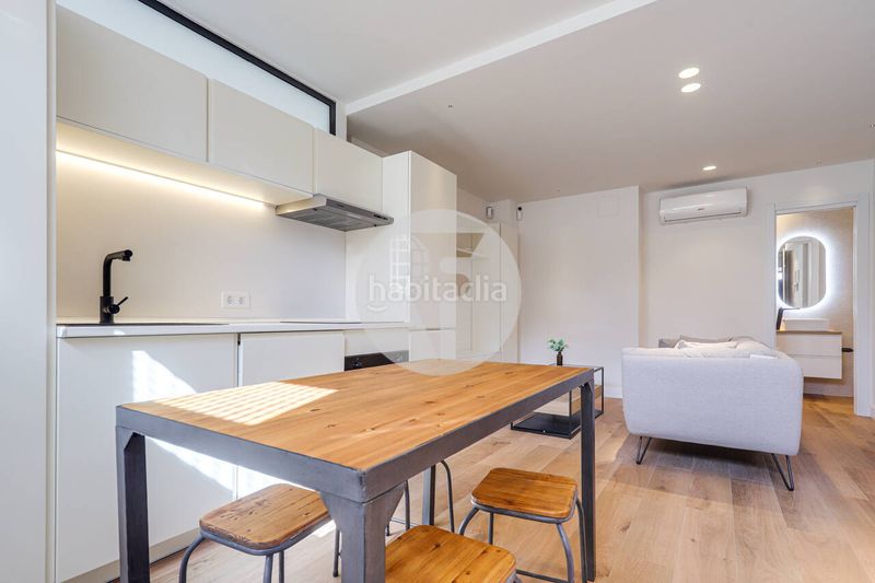 Foto c4054ba1-8044-415c-a55b-24a299b7b2a5. Duplex avec chauffage parking dans Guindalera Madrid