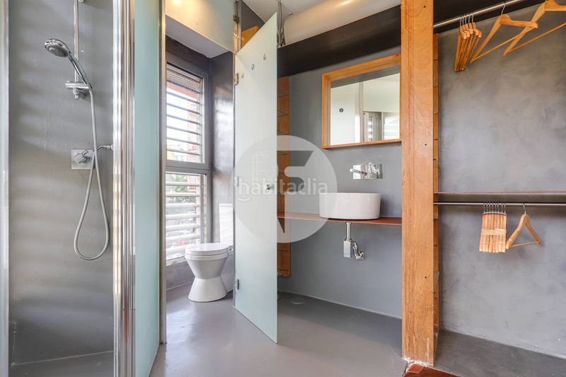 Foto 28f9f216-ebd6-4bf0-a33d-c5a92a73aed3. Duplex avec chauffage parking dans Guindalera Madrid
