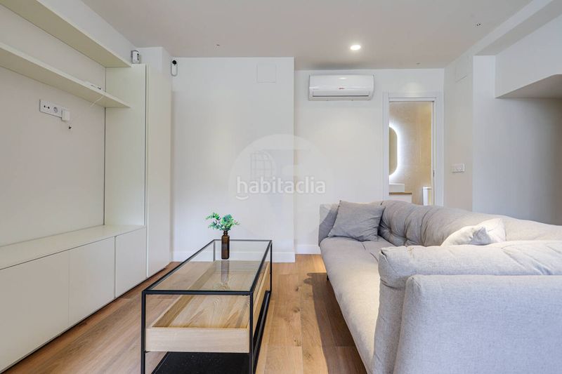 Foto b19c6a2b-f997-4666-82ab-e6189f15812a. Duplex avec chauffage parking dans Guindalera Madrid