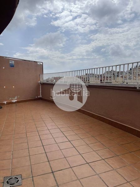 Foto 1a6a0b8f-6d66-4d11-9cbf-ddaf2c15fb67. Lloguer dúplex amb calefacció a Vilapicina - Torre Llobeta Barcelona