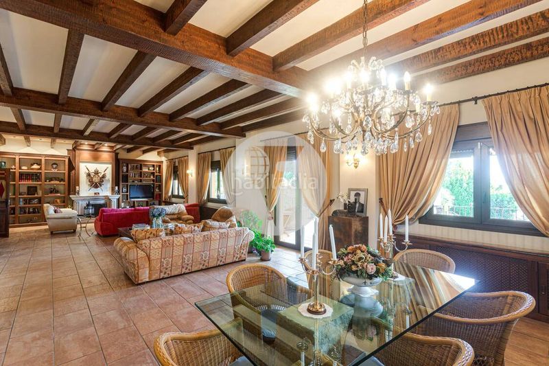 Foto f0499527-4090-4424-b600-ac1369f1d409. Casa amb calefacció aparcament piscina a Molino de la Hoz Rozas de Madrid (Las)
