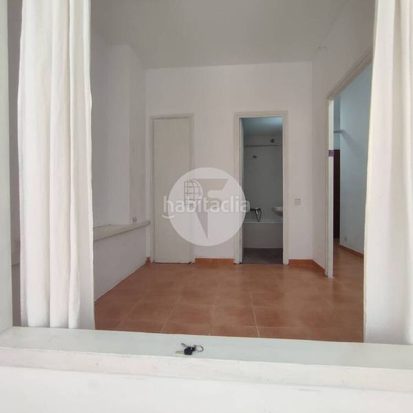 Foto 547e25e6-7768-4315-ae4e-a3fabfa48a7e. Loft a Porta Barcelona
