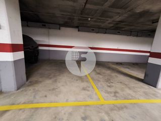 Car parking in Riera Seca. Plaza de parking en venta en ronda can fàbregas, mollet del vall