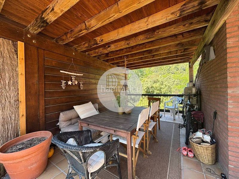 Foto a2ad13a9-947f-48de-b76b-fbe1077f3c9f. Casa bifamiliare con riscaldamento parcheggio in Ametlla del Vallès (L´)
