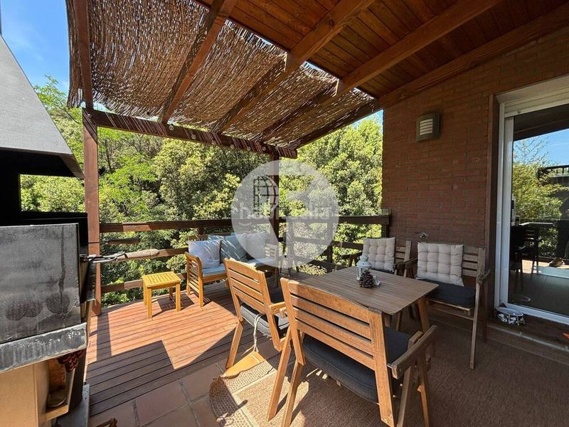 Foto e32f8a6a-0c5c-4b41-b0ab-3adbffa58a1e. Casa bifamiliare con riscaldamento parcheggio in Ametlla del Vallès (L´)