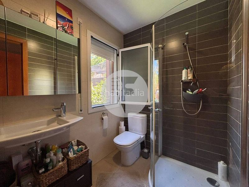 Foto e60fa449-df09-43a6-b977-a72860dfd62c. Casa bifamiliare con riscaldamento parcheggio in Ametlla del Vallès (L´)