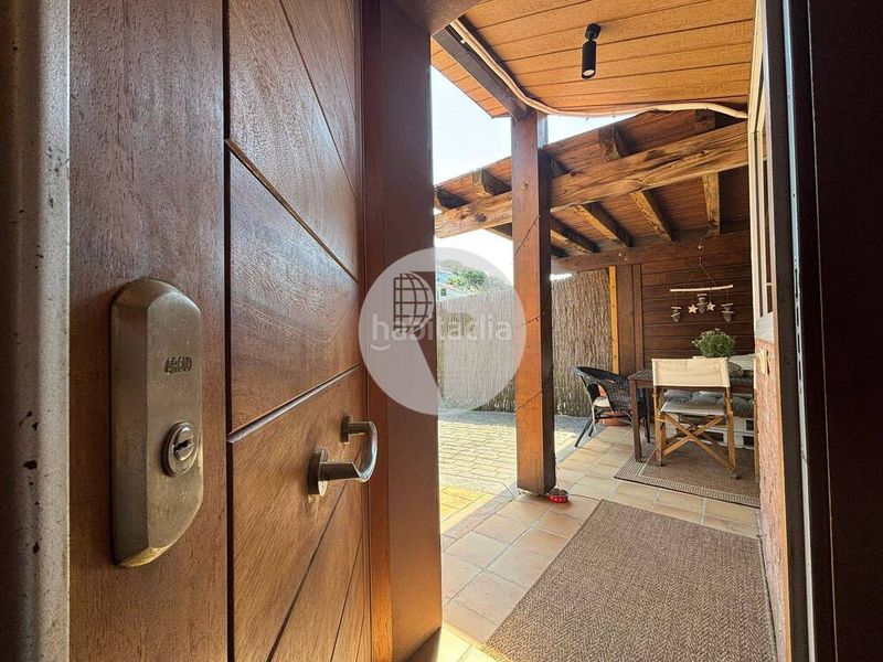 Foto ee7af983-1aa6-431b-9de9-a4dd73b9aed6. Casa bifamiliare con riscaldamento parcheggio in Ametlla del Vallès (L´)