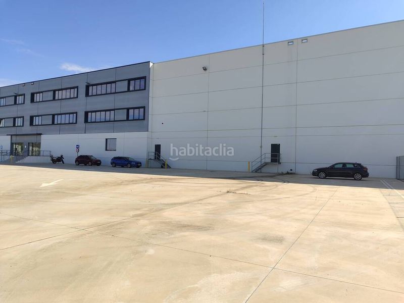 Foto 1f5ae7f1-4e97-4c03-abc5-db855519f094. Lloguer nau industrial a La Estación Azuqueca de Henares