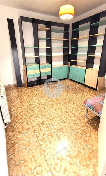 Foto 37415b87-3c56-497e-8b89-290b7cf50186. Casa adossada a Barri del Centre Terrassa