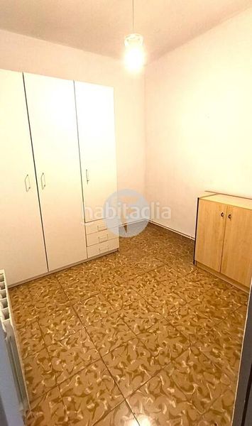 Foto 4fdcab2d-fa3b-4637-8f8c-0a4d1cf9ee3b. Casa adossada a Barri del Centre Terrassa