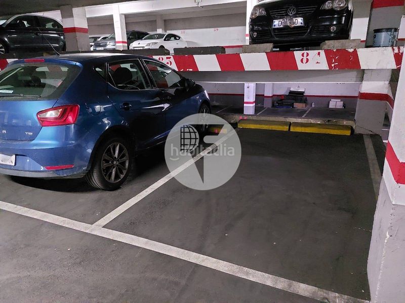 Foto e8e89bd8-6702-454f-841b-68af5cdfc546. Posto auto in Centre Sabadell