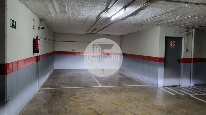 Foto 0caef28b-07ae-4884-b899-2df29941c04c. Aparcament cotxe a Creu Alta Sabadell