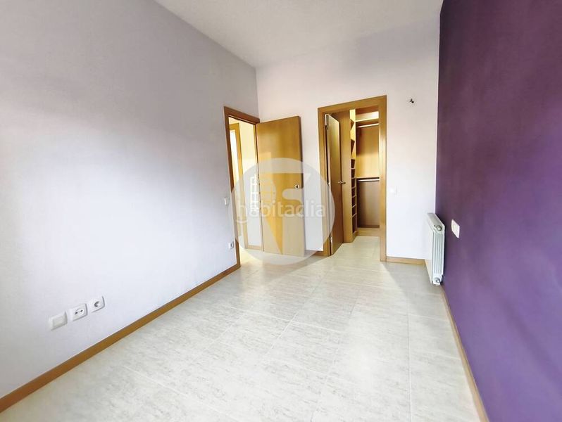 Foto dfccff10-9941-4575-8cb3-4bfdb4c357fe. Planta baixa amb calefacció aparcament piscina a Mollet del Vallès
