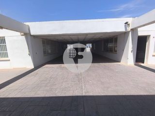 Office space in Son Riera-Aeroport. Oficina en venta de 86 m útiles en el polígono de son oms, a poc