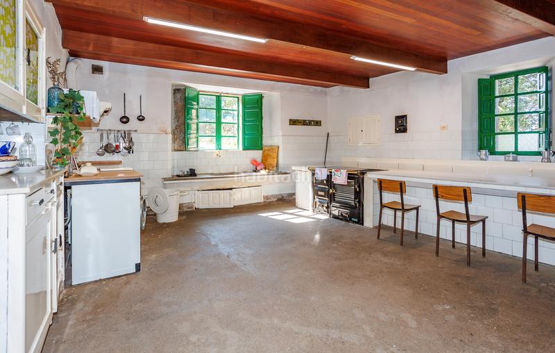 Foto 1feb0a3e-d761-46d5-b353-d41e2686074a. Mas dans Curtis