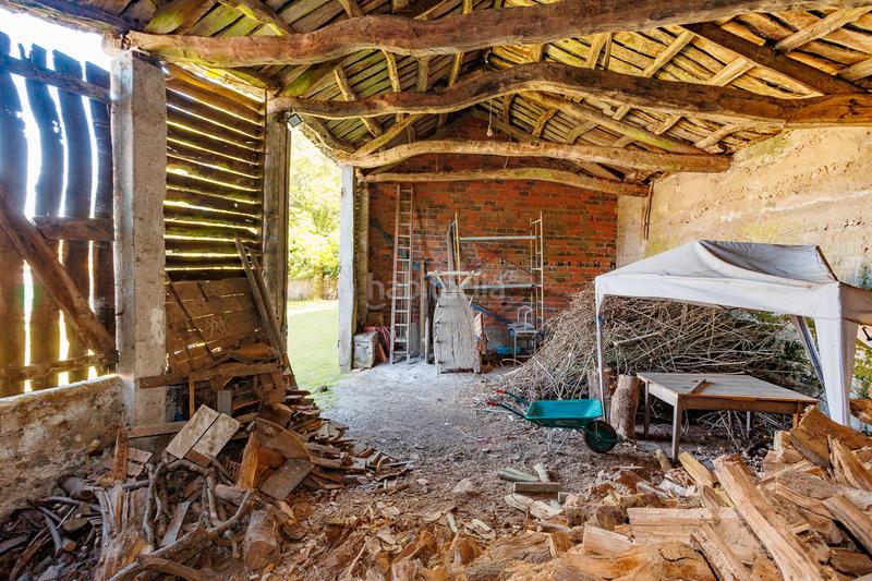 Foto 2b995b1a-e79f-46a0-b9b4-ad98d4ad9b60. Mas dans Curtis