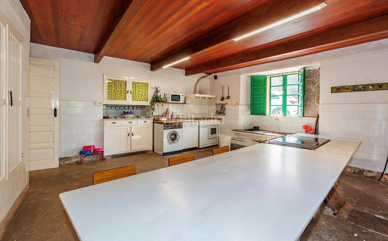 Foto 325c45ec-6109-4c76-98d7-bb360c023c49. Mas dans Curtis