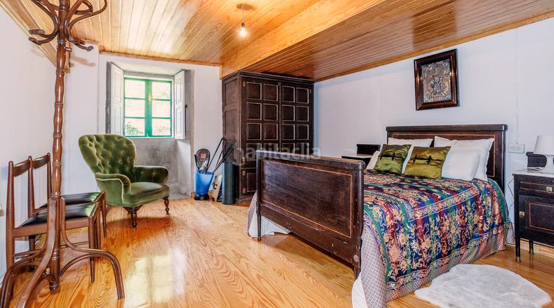 Foto 4831b5d5-667a-46b8-892f-37a122635edb. Mas dans Curtis