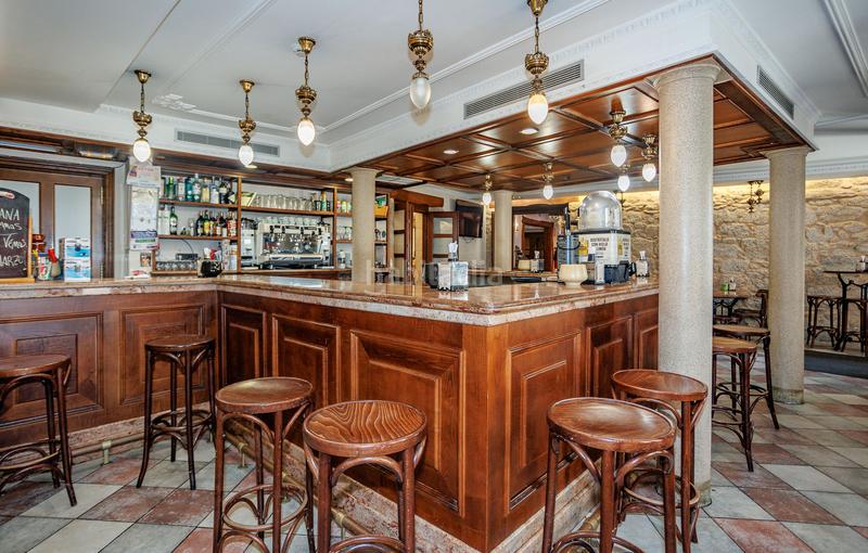 Foto 15893374-fe3d-4d07-9c80-7948e8003cdc. Locale commerciale in Valadouro (O)