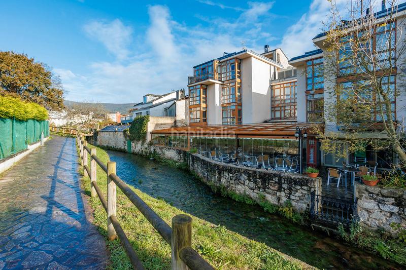 Foto fe6f8574-3de0-42bb-95d8-50b7221686fd. Locale commerciale in Valadouro (O)