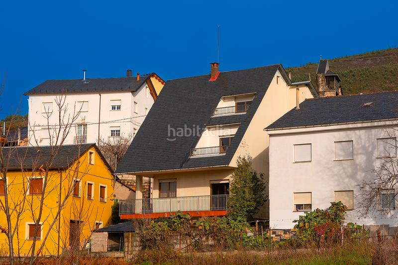 Foto 0d9ddb3d-137b-476a-a3d5-618177fec9c6. Chalet in Palacios del Sil